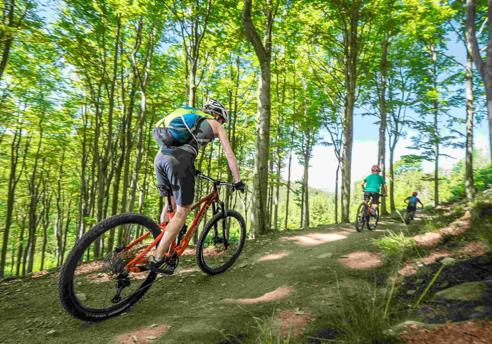 rodina na singltreku sport jizerky scaled